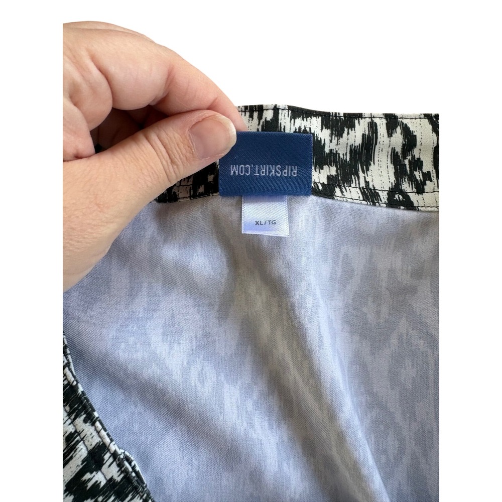 RipSkirt Hawaii Women XL Black White Ikat Print Wrap Athletic Skirt Quick Dry - Picture 4 of 5